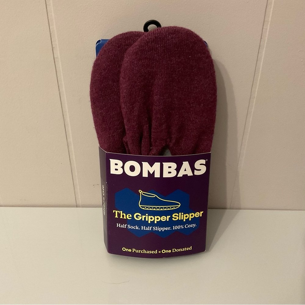 NWT BOMBAS Gripper Slippers Purple Size XS Extra Small (US W 5-6.5)